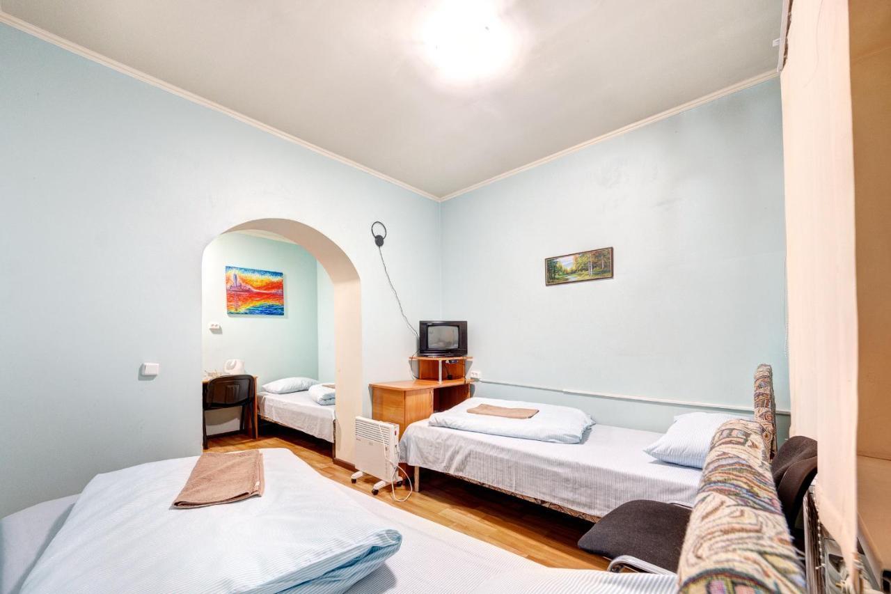 Hotel Zvezda Kiev Extérieur photo