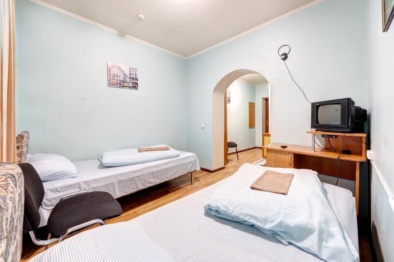 Hotel Zvezda Kiev Extérieur photo